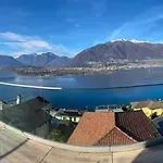 Mit Traumaussicht Apartamento Gambarogno