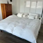 Mit Traumaussicht * Gambarogno